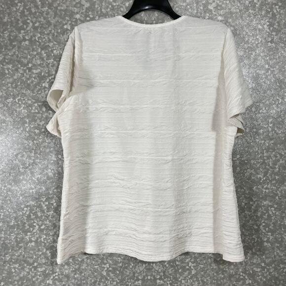 Shein Curve Women's Plus Size White Crinkle Textured Top - Size 3XL - Casual Tee - Picture 6 of 6